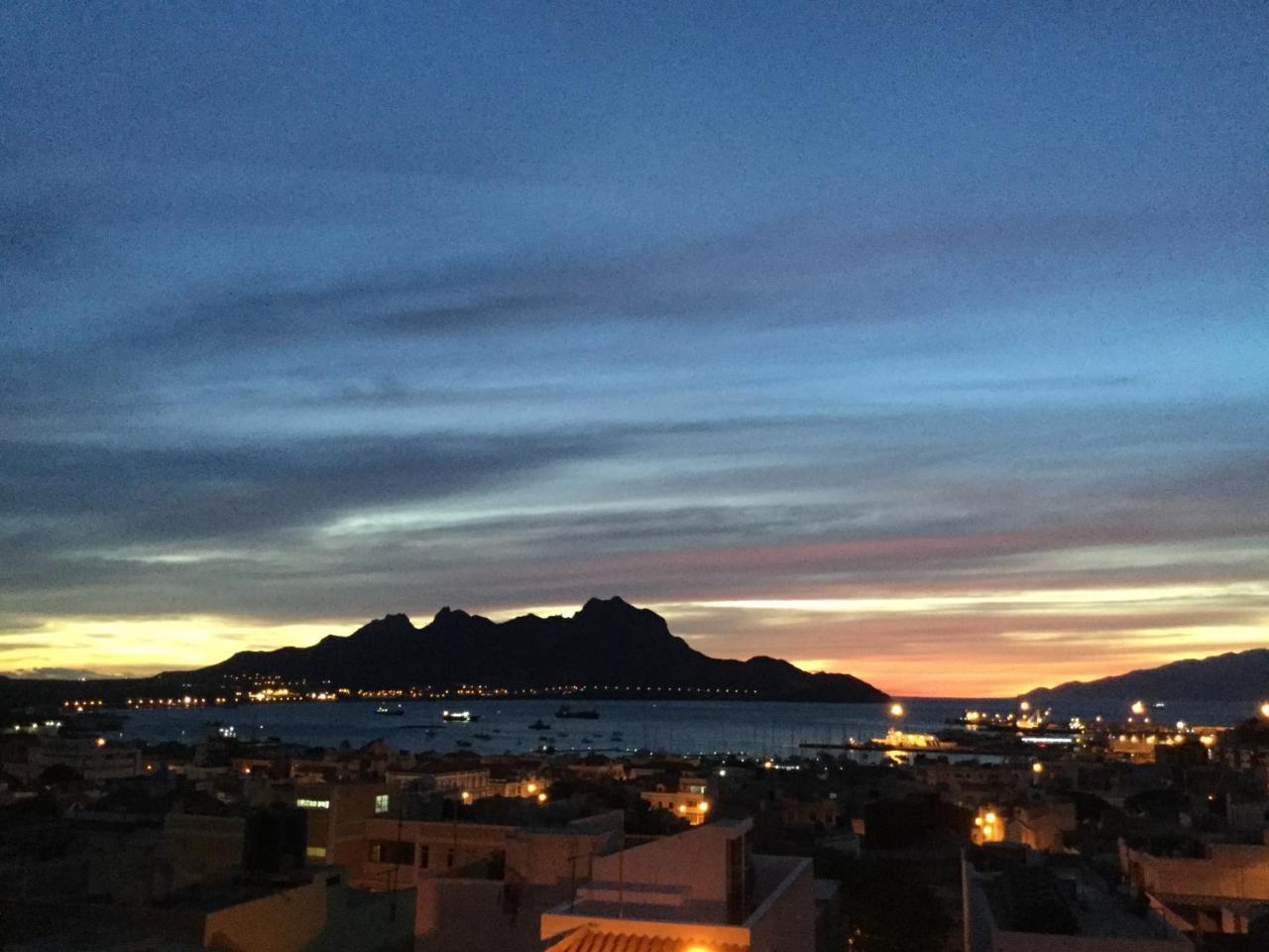 Vila Mira Mar Mindelo Buitenkant foto